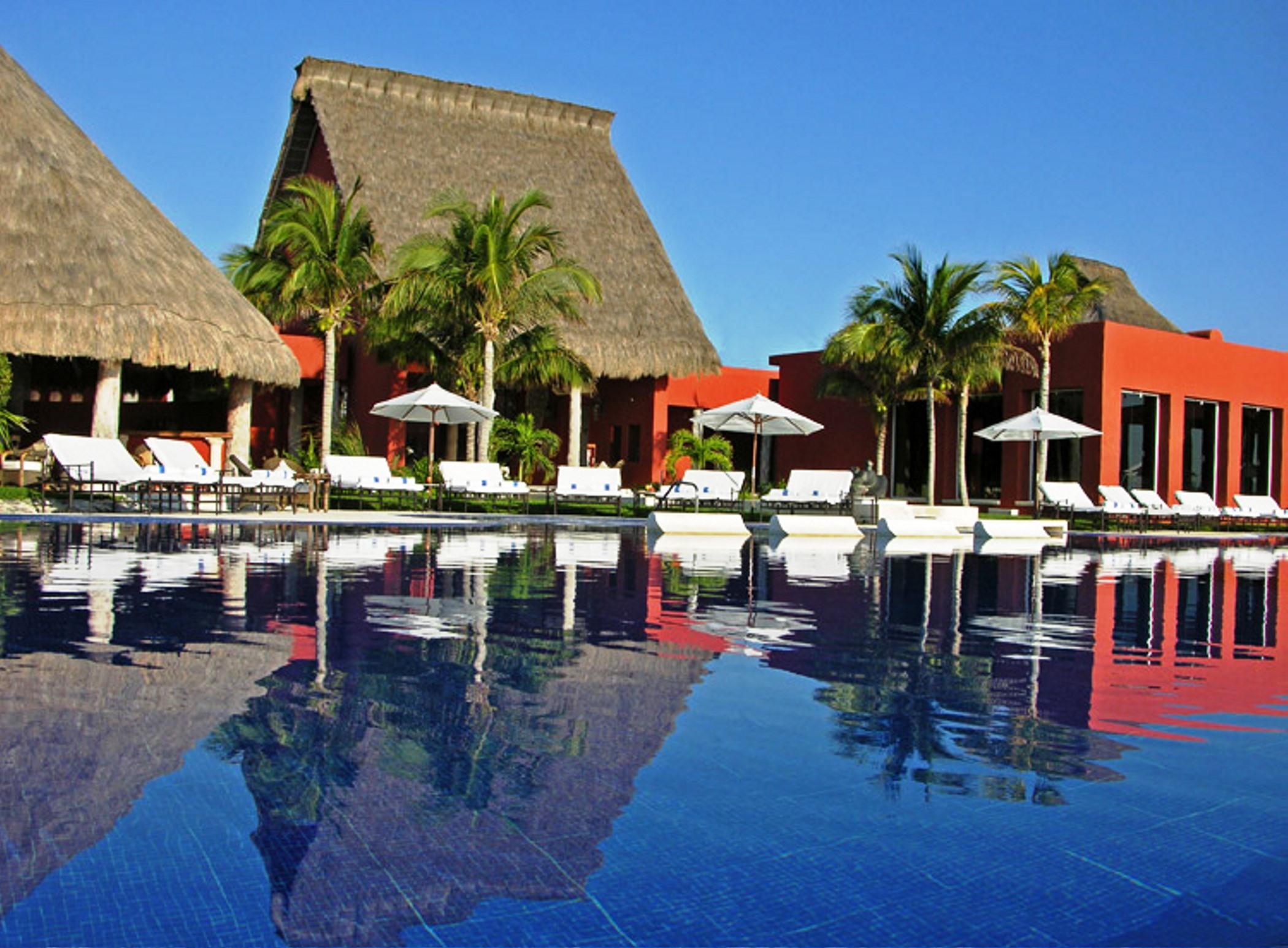 Paraiso De La Bonita Adult All-Inclusive, A Luxury Collection Resort بويرتو موريلوس المرافق الصورة