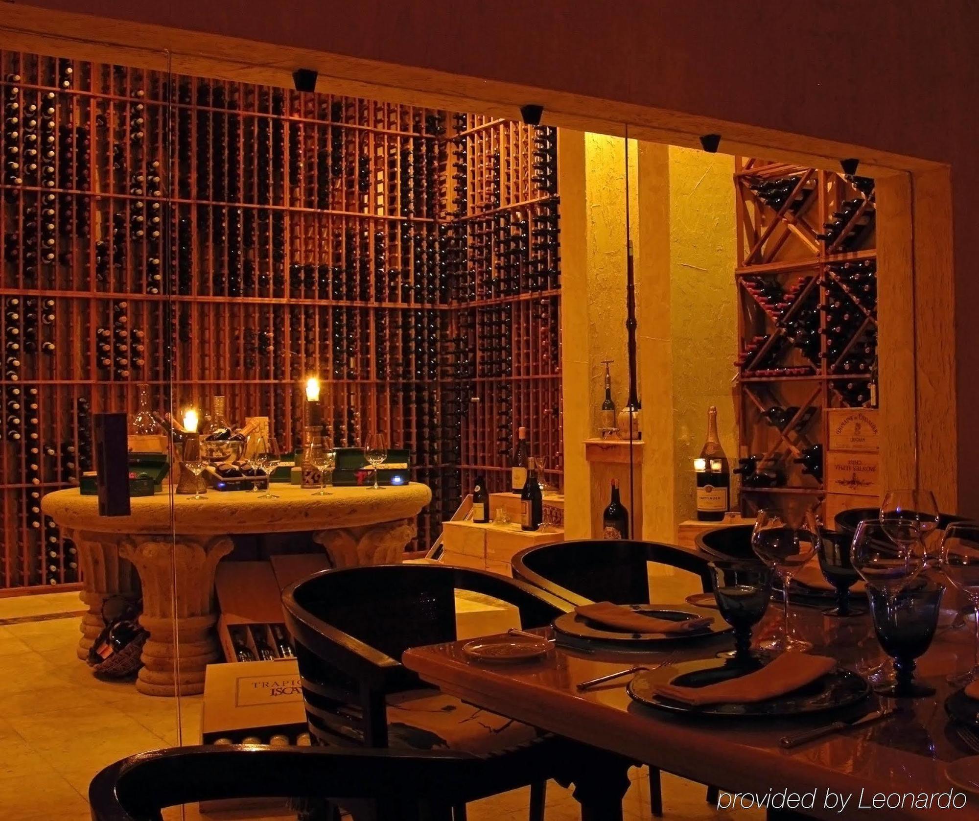 Paraiso De La Bonita Adult All-Inclusive, A Luxury Collection Resort بويرتو موريلوس المطعم الصورة